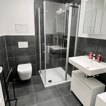 Palais Am Park - 14-21 *